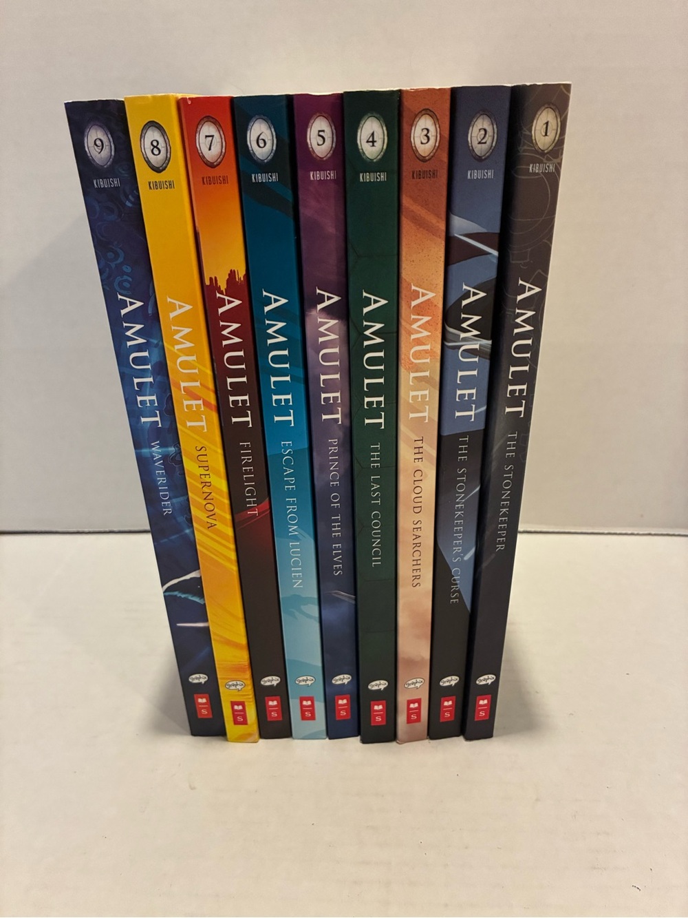 Amulet Graphic Novel Volume Set (1-9) — Multicolor Spines
